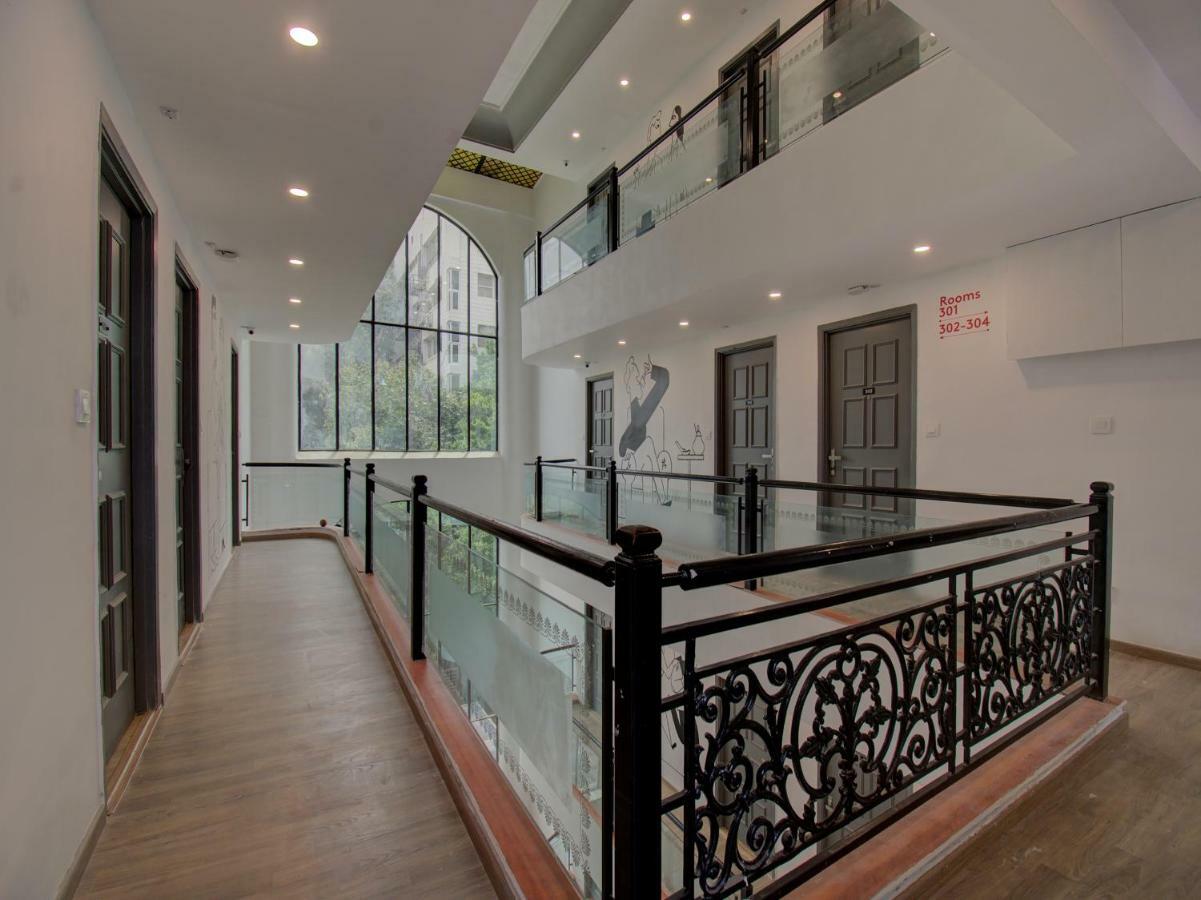 Oyo Townhouse 150 Shreyas Colony Ahmedabad Exterior photo